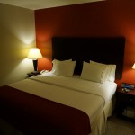 Bett im Hotelzimmer